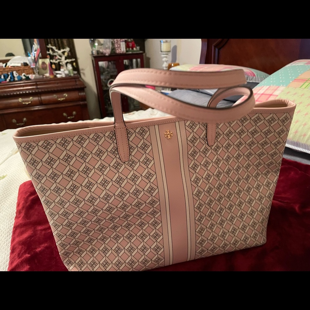 Tory Burch tote and wallet